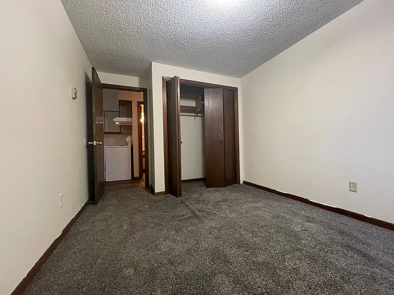 2908 Birch St #12 — Photo 12