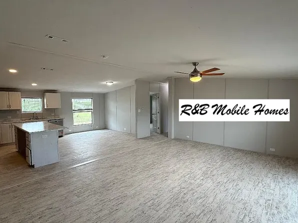 120 Angielena Loop, Decatur, TX 76234