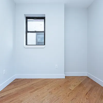 Rented by Nooklyn NYC LLC | media 19