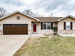 361 E East Cedar Ct, Columbia, MO 65202