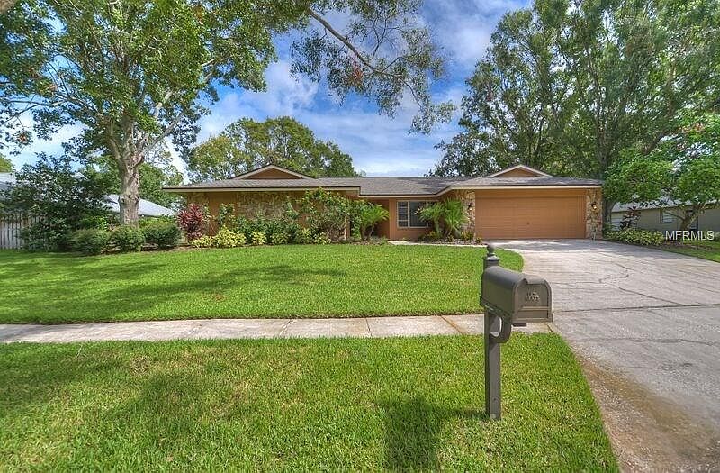 1st image of 13911 Middle Park Dr