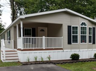 38 Anna Robert Cir, Wells, ME 04090