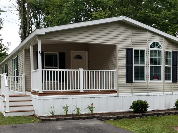 38 Anna Robert Circle, Wells, ME 04090