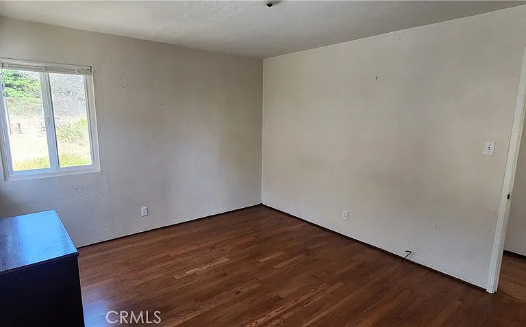 265 Chatham Ln — Photo 29