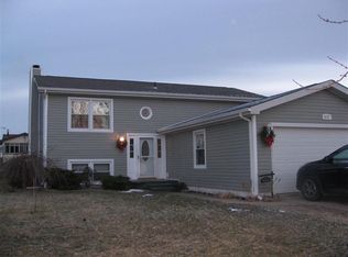 9737 Johnson St, Crown Point, IN 46307