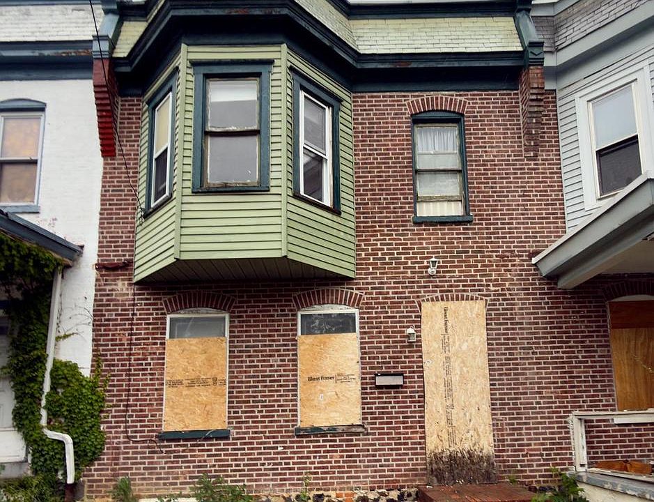 1st image of 2709 N West St