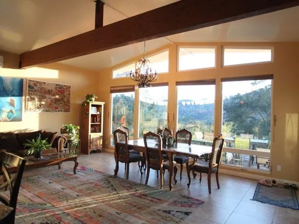 21261 Entrada Rd, Topanga, CA 90290