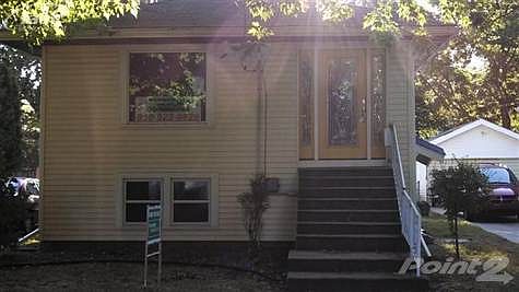 1st image of 746 N Park St
