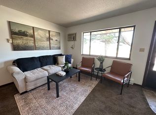 601 W 9th St, Storm Lake, IA 50588