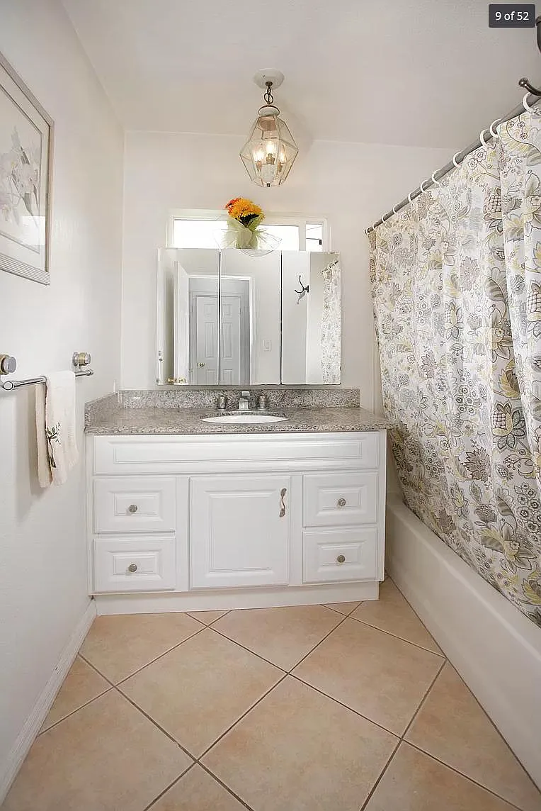2 bed, 800 sqft, $4,000 — Photo 4