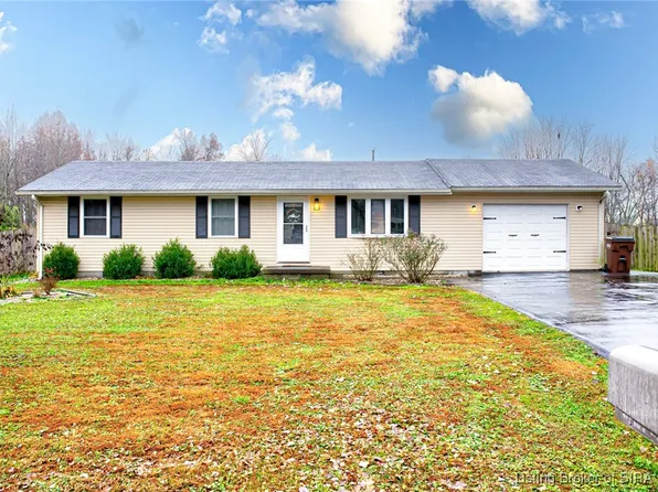 369 S Anna Lane, Scottsburg, IN 47170