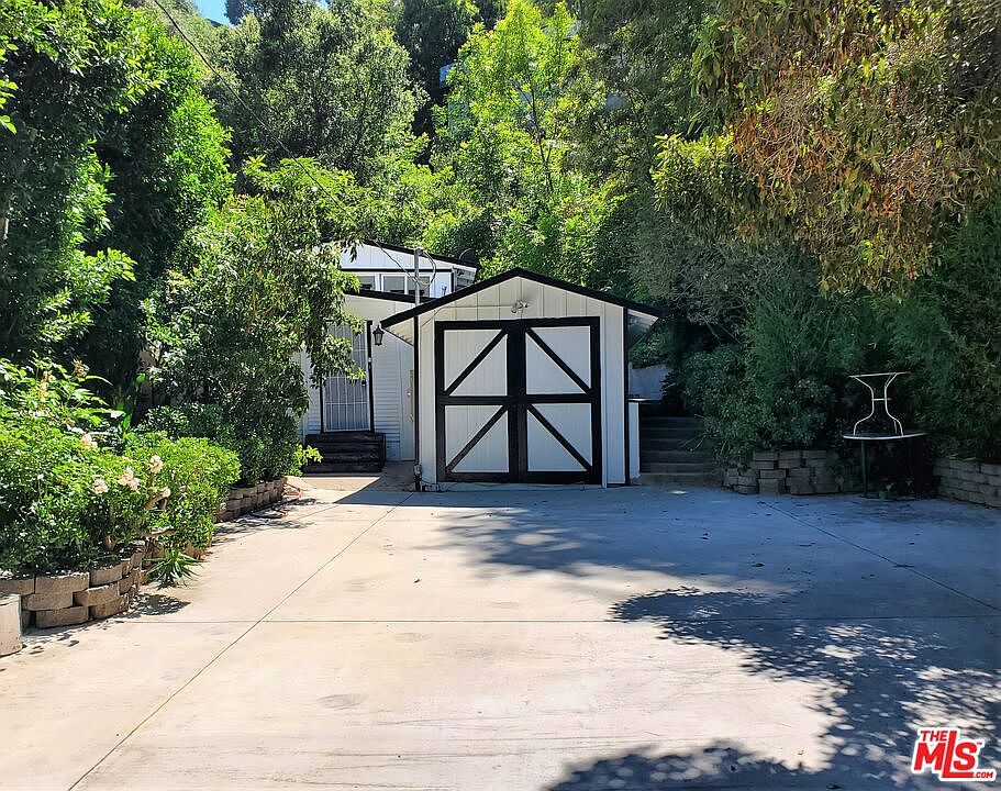 1st image of 1673 N Beverly Glen Blvd