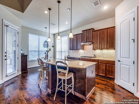 3rd image of 26230 Tawny Way