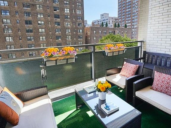 4th image of 142 E 16th St APT 7D