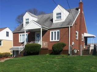 127 Arizona Dr, New Kensington, PA