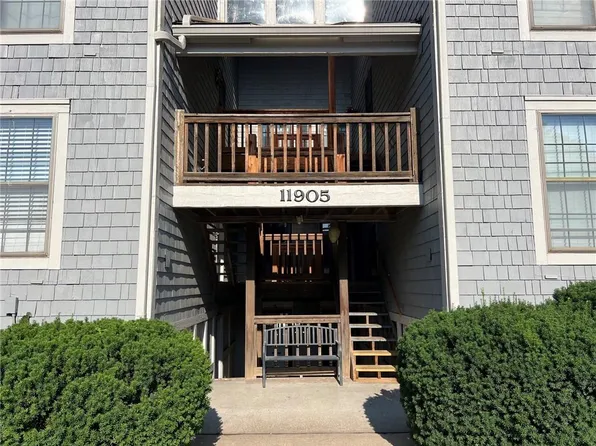 11905 W 58th Ter APT E, Shawnee, KS 66216