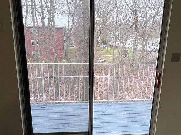 private deck from kitchen