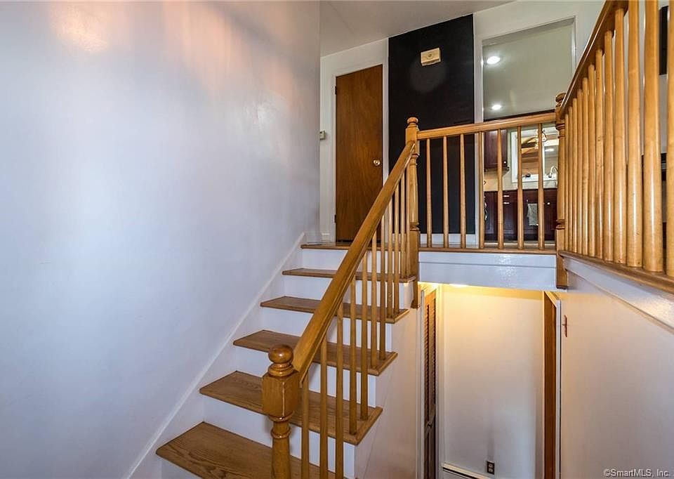 96 Spoonville Rd, East Granby, CT 06026 Zillow