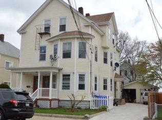 75 Englewood Ave, Pawtucket, RI 02860
