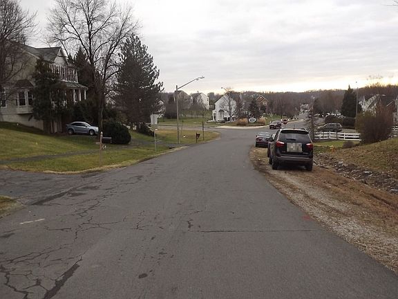 5th image of 1629 Teal Way