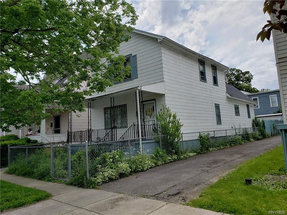 2nd image of 18 Baynes St