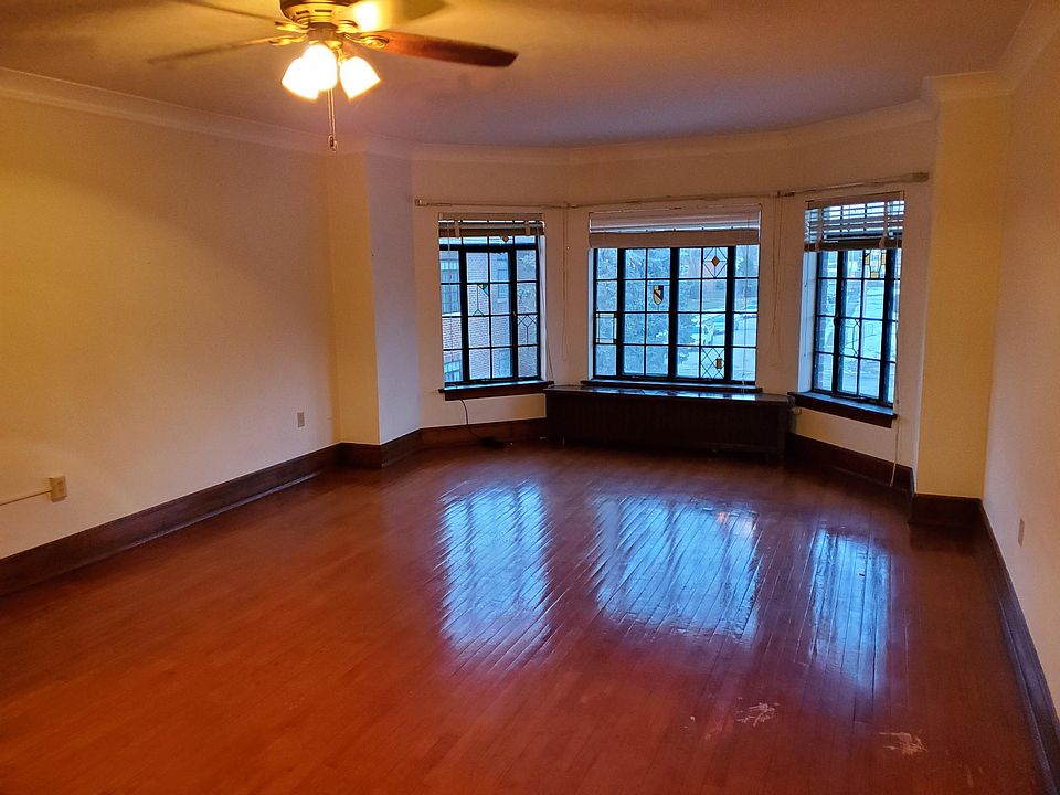 2nd image of 416 W Columbia Ave APT 1