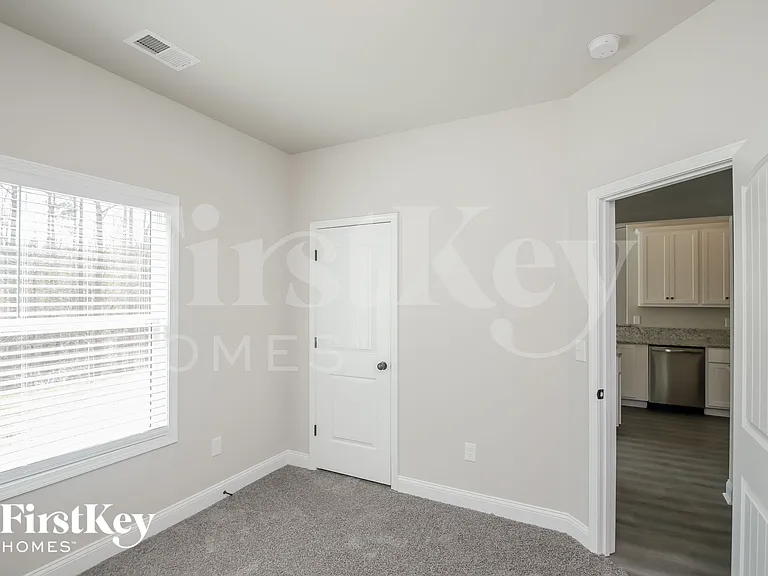 113 Cranbrooke Ln — Photo 11