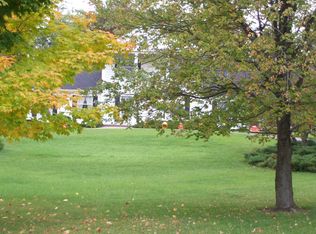 6412 Lodimeadow Dr, Saline, MI 48176