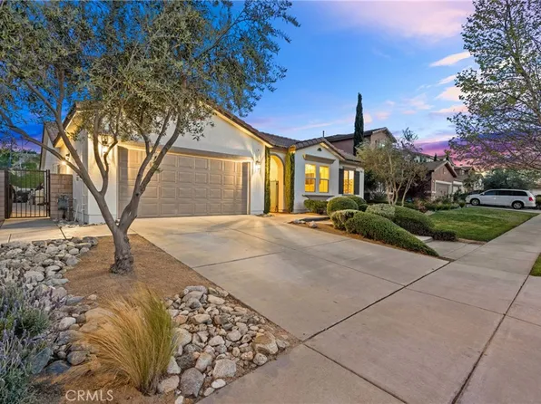 17949 Lapis Ln, San Bernardino, CA 92407