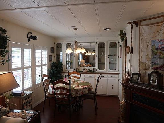 4th image of 53 N Flora Vista St #338
