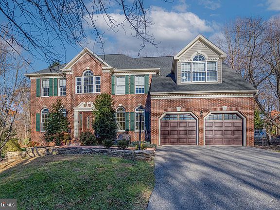4th image of 10162 Bracken Dr