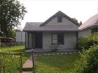2nd image of 2068 Darby Ave