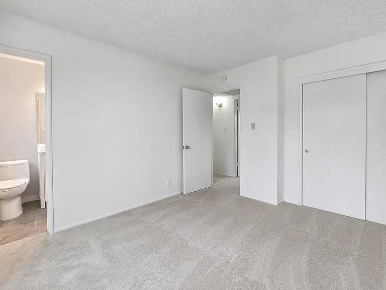 20087 Pacifica Dr — Photo 12