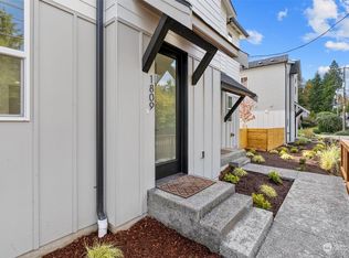 1809 N 105th St, Seattle, WA
