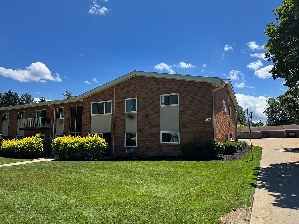 1st image of 431 Tollis Pkwy APT 151B