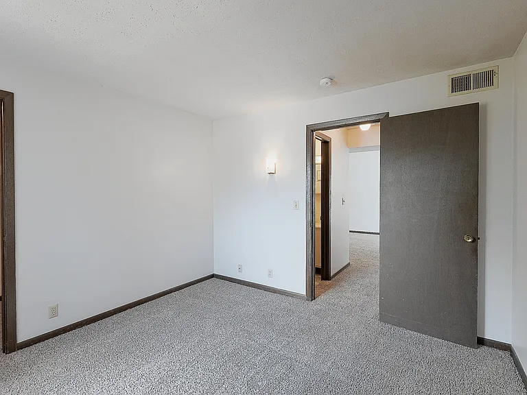 1126 F St — Photo 25