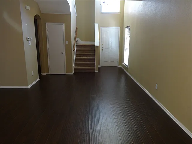 6001 Melanie Dr — Photo 6