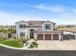 2414 E Course View Way, Fresno, CA 93730