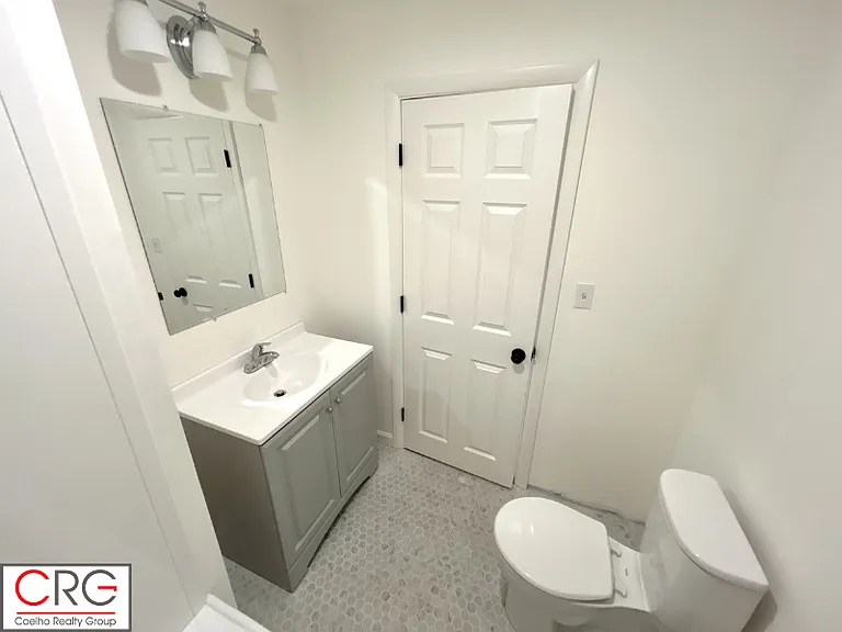 47 Everett St #1 — Photo 22