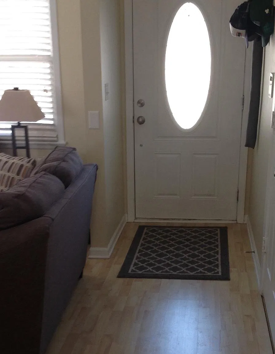 38w411 Toms Trail Drive — Photo 2