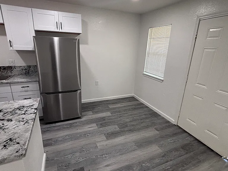 2720 Forrest St #B — Photo 4