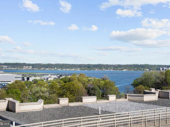 3650 S Glebe Rd S #848, Arlington, VA 22202