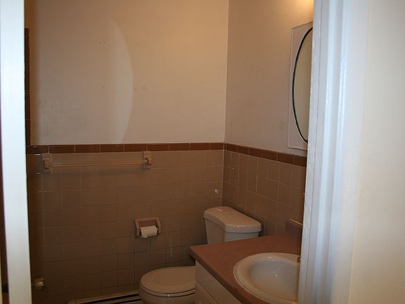 5th image of 31-48 48th St #3