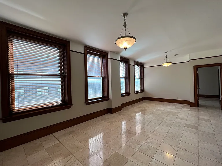 1280 Market St #306 — Photo 8