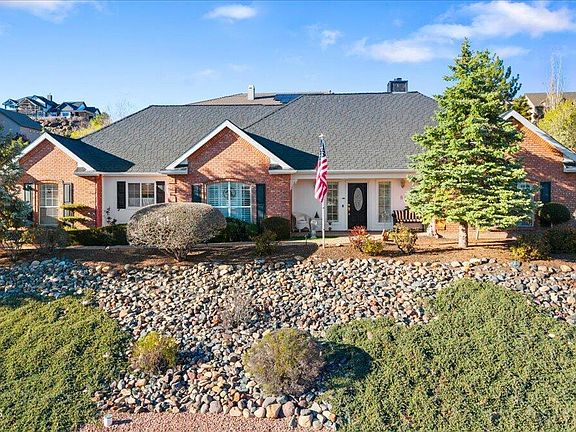 2nd image of 814 Golden Hawk Dr