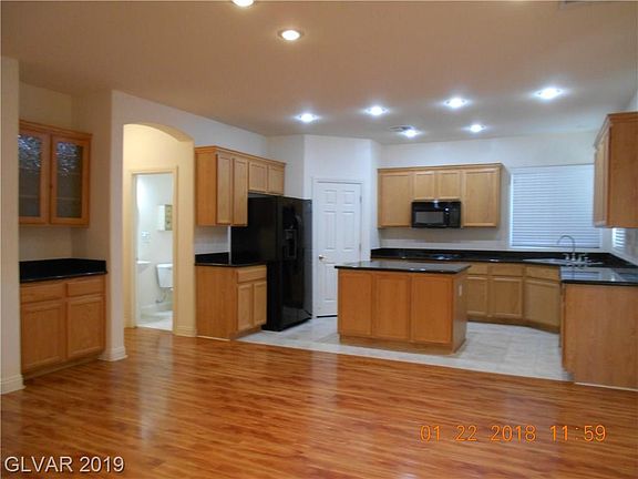 4th image of 6357 Old Rose Dr #0