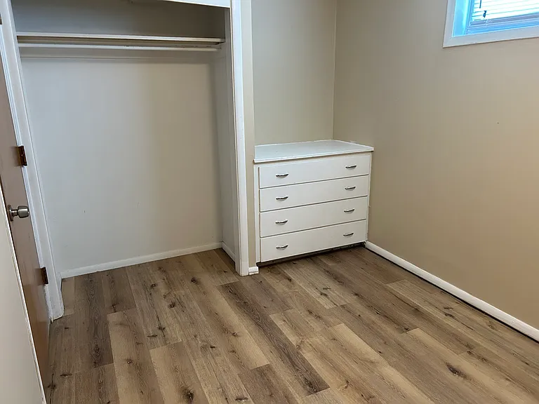 4606 California St #5 — Photo 7