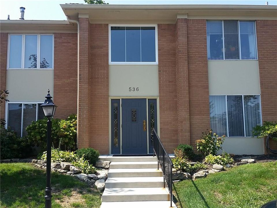 1st image of 536 E Hunters Dr APT A