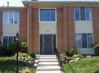 536 E Hunters Dr APT A, Carmel, IN 46032