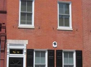 242 S 21st St APT 1, Philadelphia, PA 19103